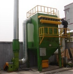 東莞電子粉塵治理利器 布袋除塵器在安全防護(hù)中的應(yīng)用